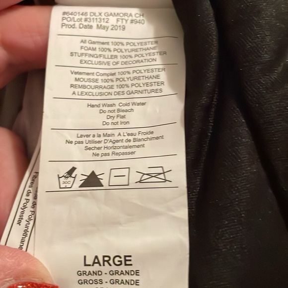 GAMORA WOMAN’S LARGE 1 piece with boots as seen above.100% Polyester. - Picture 7 of 8